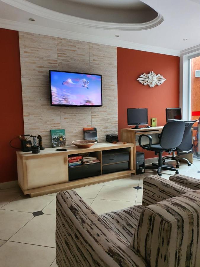 Villa Hostel a 200m da Estação Vila Madalena São Paulo Extérieur photo